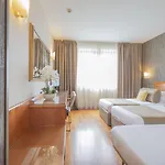 מלון Palace 4*
