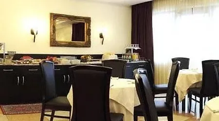 مونتريسور بالاس 4* فيرونا