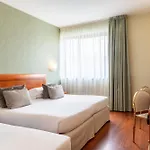 Palace 4*