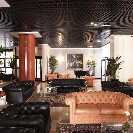 Hotel Palace
