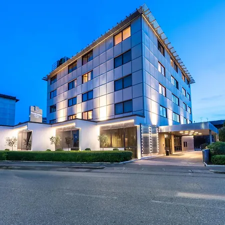 Hotel Montresor Palace 4*