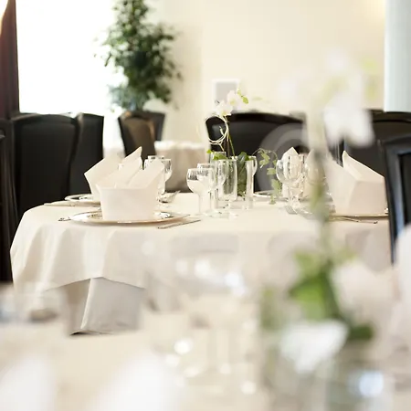 Hotel Montresor Palace 4*